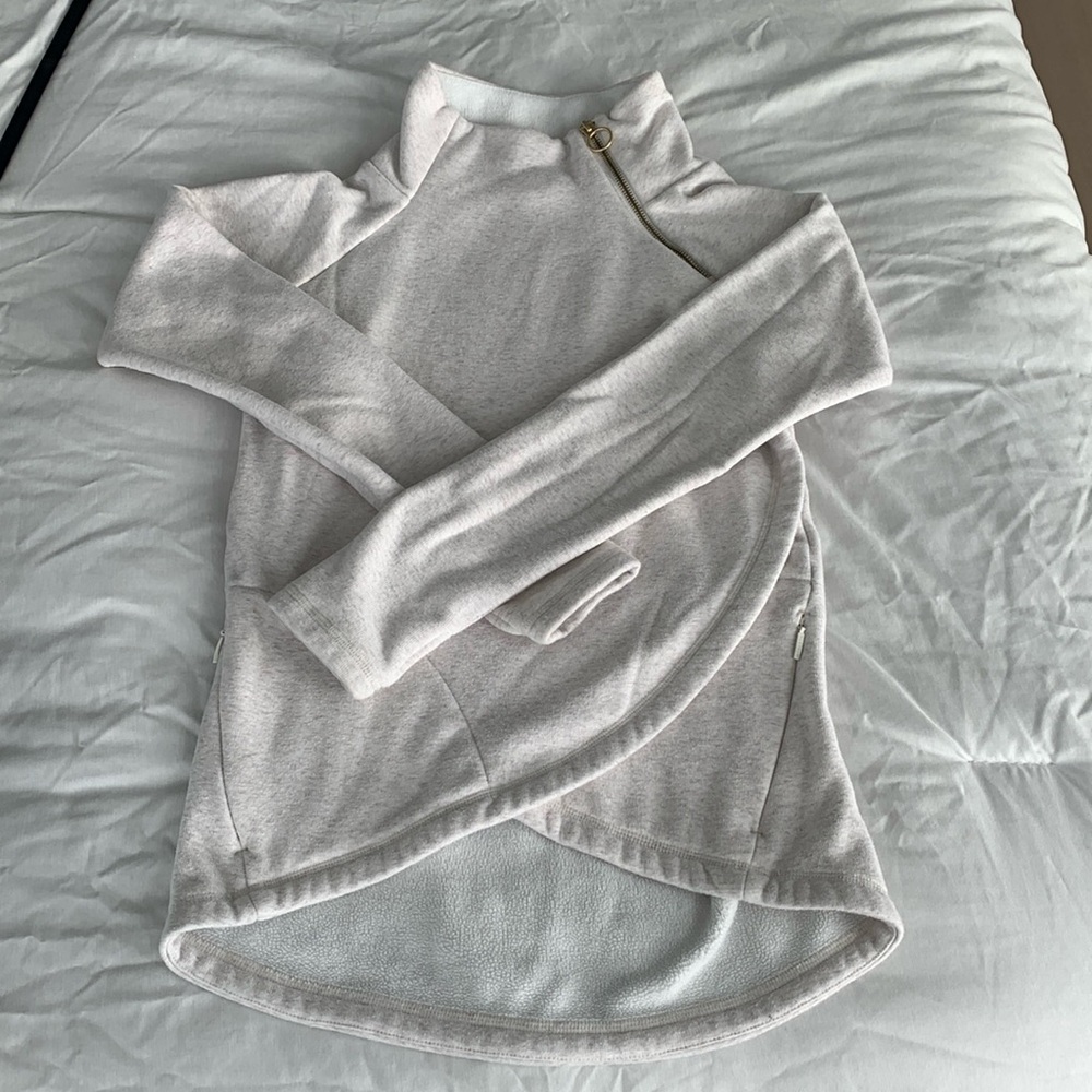 Athleta sweatshirt zip up